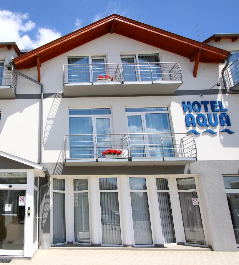 Hotel Aqua Komarom Luaran gambar